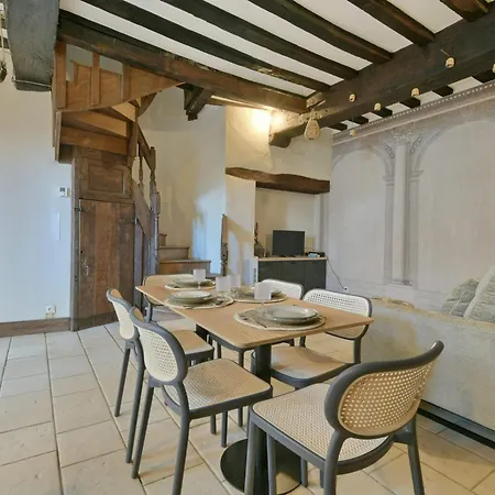 Holiday home Le Mazagran - Maison 10 Pershypercentre *